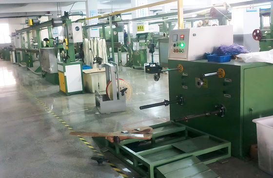 Un buon prezzo. Processo di produzione della linea di produzione della macchina per l'estrusione di cavi elettrici per fili domestici in linea