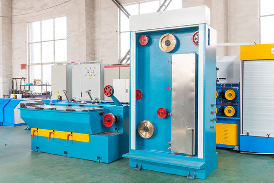 Un buon prezzo. Multiple Drawing Pass Intermediate Copper Wire Drawing Machine ingresso 3,5 mm min uscita 0,4 mm in linea